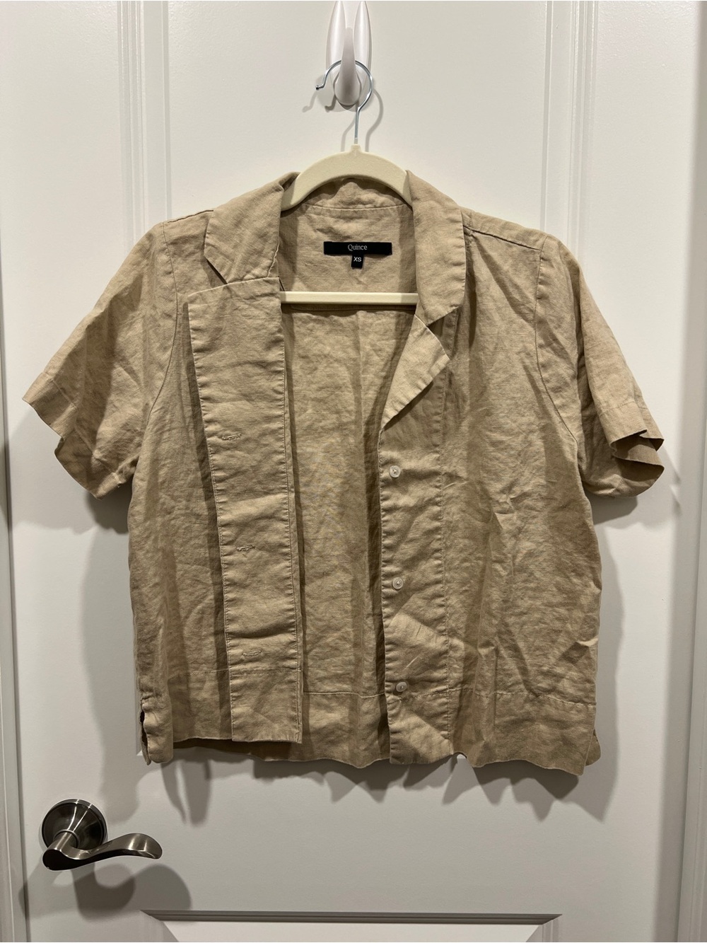 Quince Short-Sleeve Linen Shirt in Beige